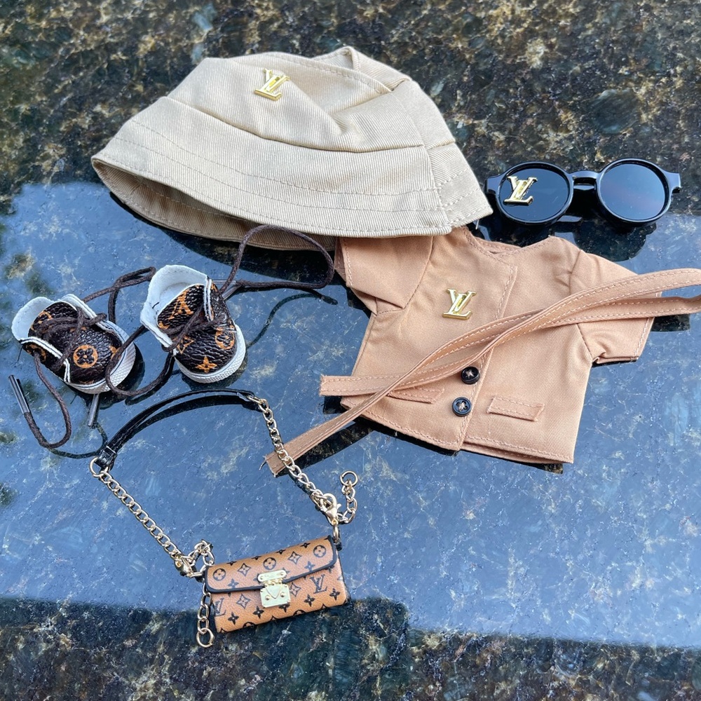 Labubu Accessory Set with Hat, Jacket, handbag, shoes and Sunglasses
